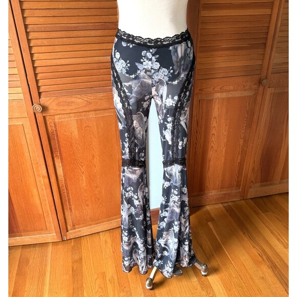 Dolls Kill Gothic Victorian Come My Sweet Angle Flower Lace Flares Leggings S - Picture 11 of 11